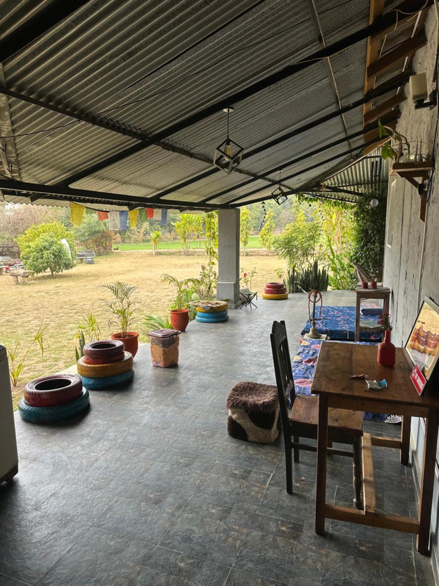 Albergue Dreamwoods A Travellers Farm Dharamshala Exterior foto